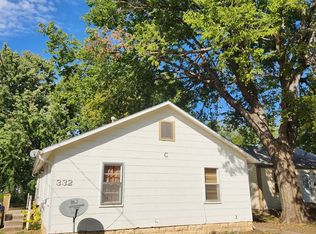 332 W 17th St #2, Junction City, KS 66441