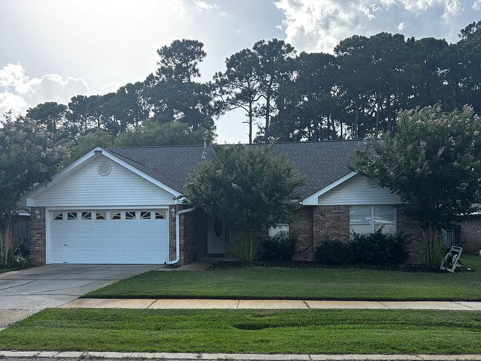 3852 Mesa Rd