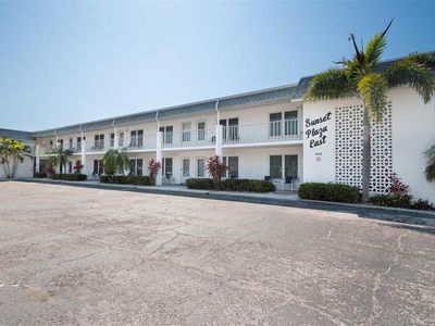 680 71st Ave APT 10, Saint Pete Beach, FL, 33706