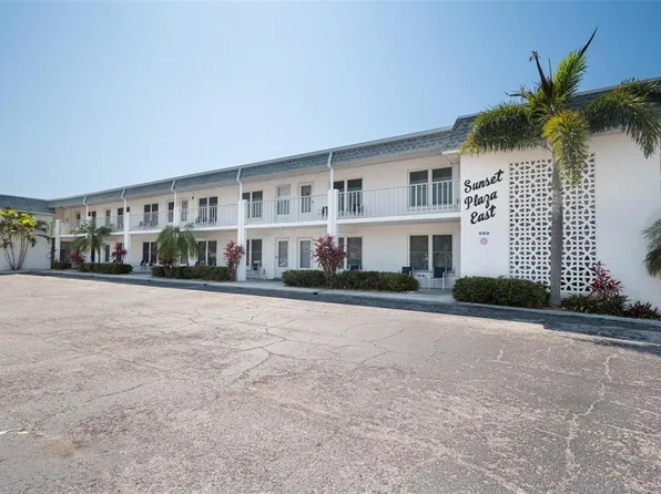 680 71st Ave APT 10, Saint Pete Beach, FL 33706
