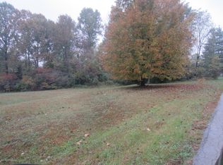 1605 Spinner Pl, La Grange, KY 40031