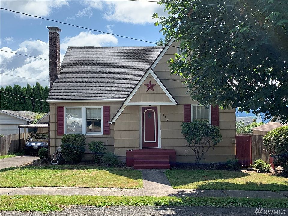1st image of 240 S 2nd St