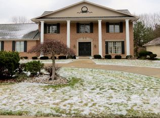 11549 Kings Coach Rd, Grand Blanc, MI 48439