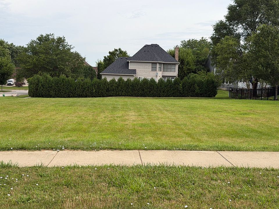 2nd image of 605 Ritter Dr