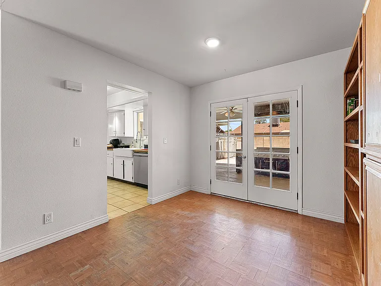 701 N Central Dr #3 — Photo 12