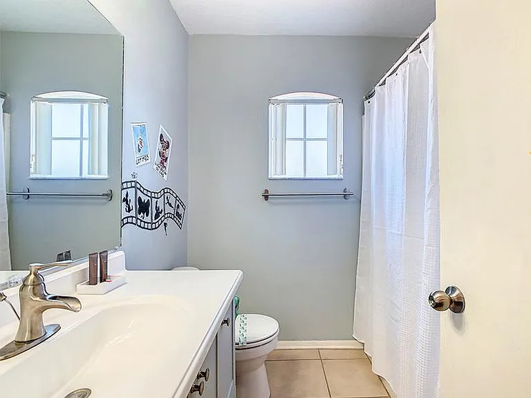 101 Bloomingdale Dr — Photo 46