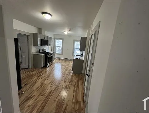 40 Garnet St #2 — Photo 12