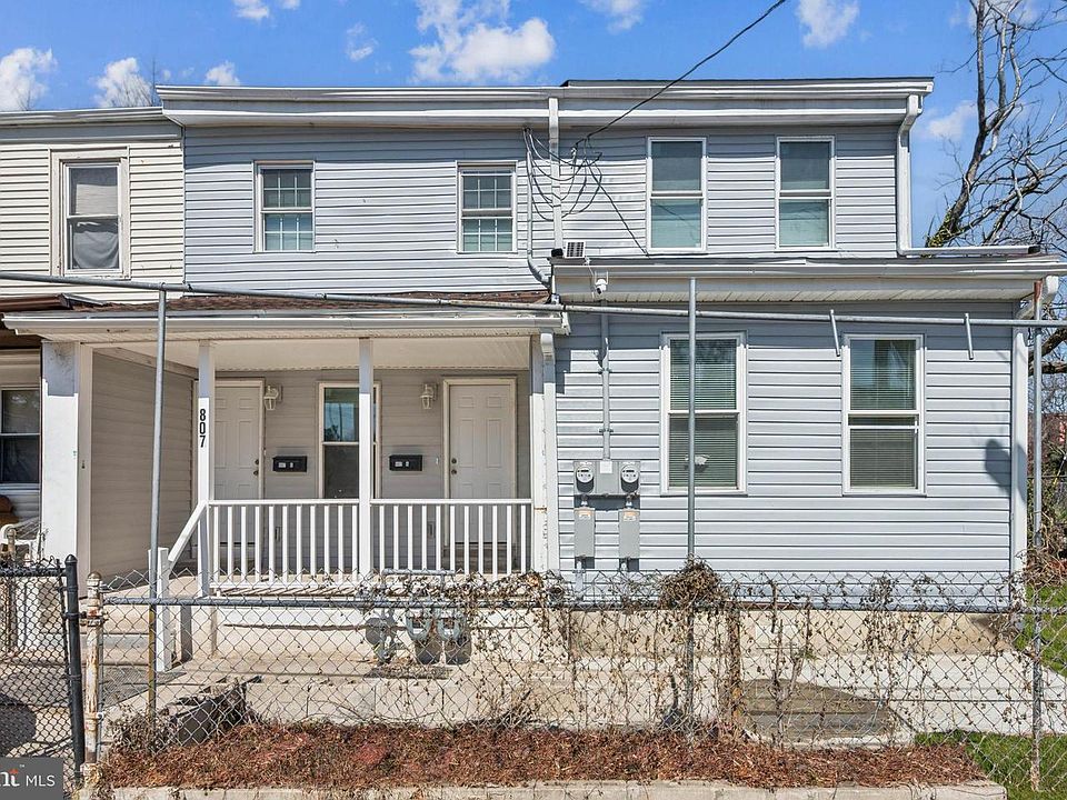 1st image of 807 Sylvan St