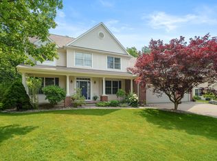 6295 Cullys Trl, Portage, MI 49024