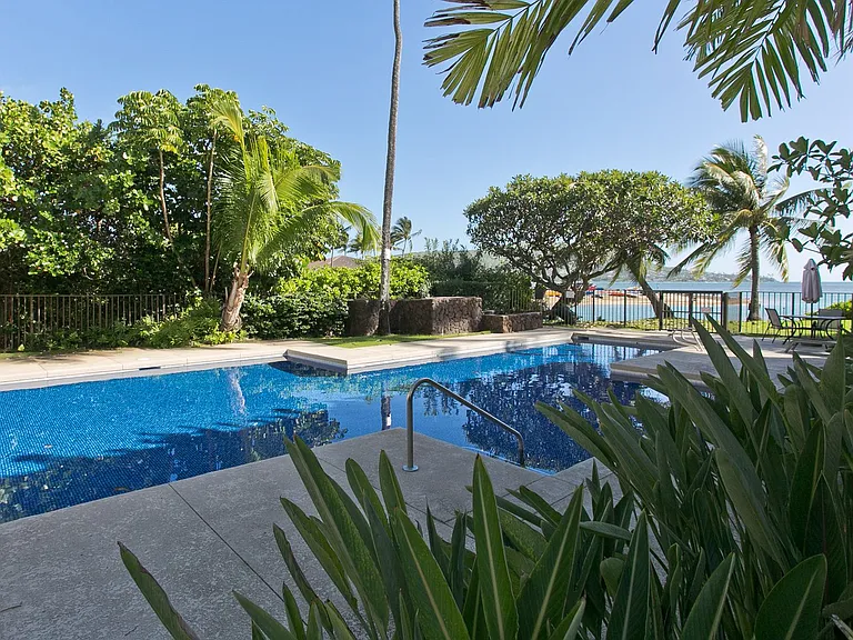 117 Maunalua Ave #C — Photo 27