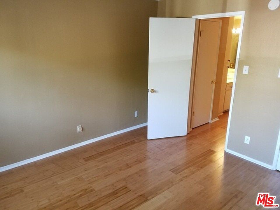2nd image of 11959 Nebraska Ave APT 103