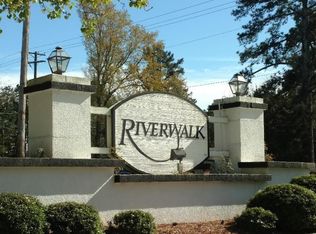 3 Hedgefield Ct, Irmo, SC 29063