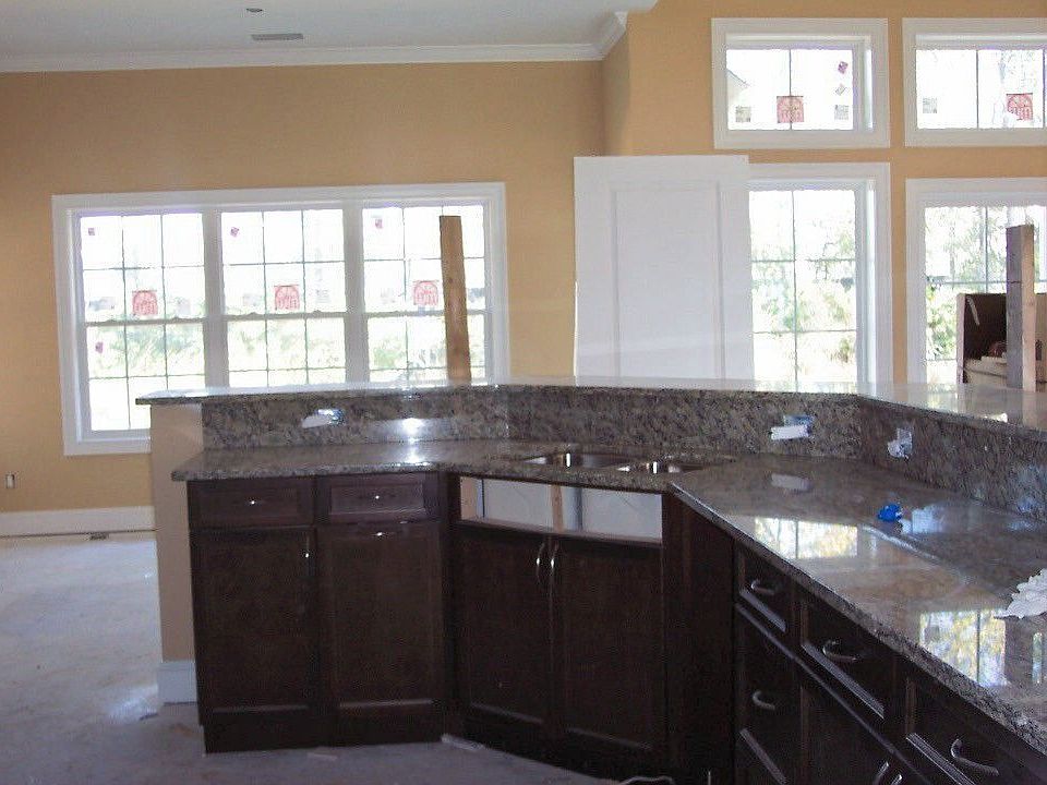 2nd image of 54 Wicklow Dr