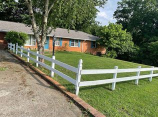 1499 River Rd, Clarksville, TN 37040