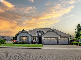 1765 Trevino Rd, Creswell, OR 97426