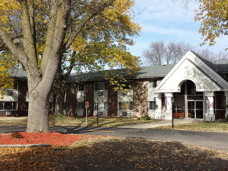 5000 Graceland Blvd — Photo 1