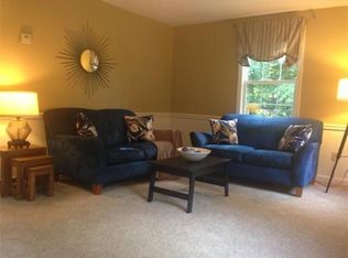 54 Dogwood Rd N, Hubbardston, MA 01452