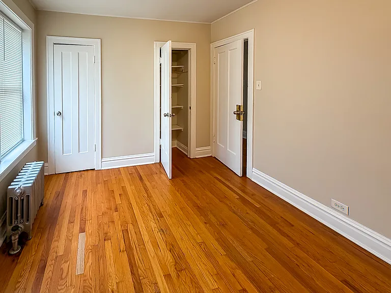 2641-2647 N Laramie Ave — Photo 10