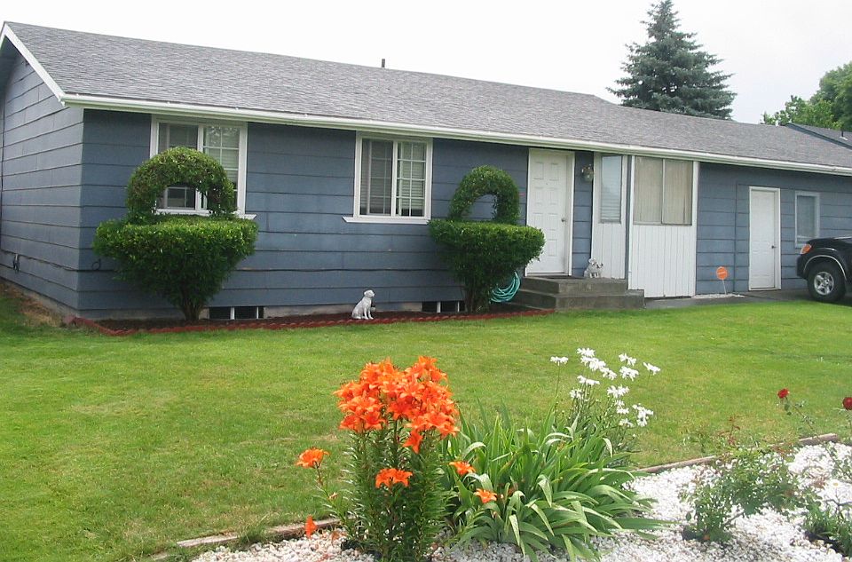 1st image of 500 N Desdemona Ave