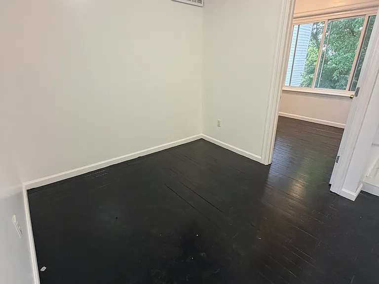 177 Benziger Ave #1 — Photo 1