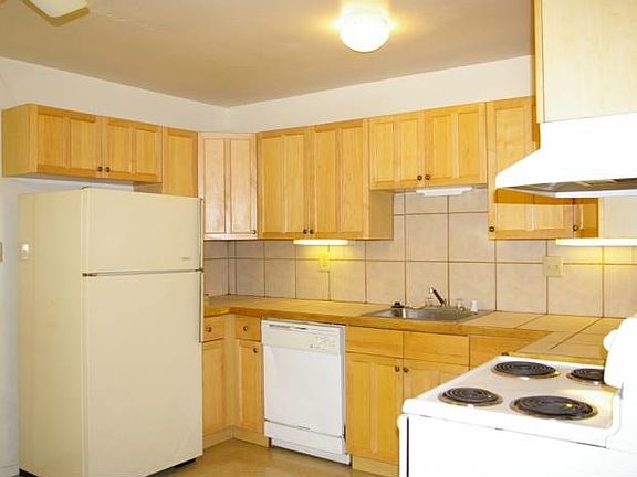 3rd image of 2300 Spanos St