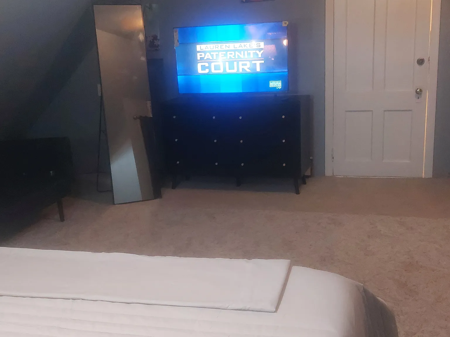 4 bed, 4175 sqft, $1,300 — Photo 2