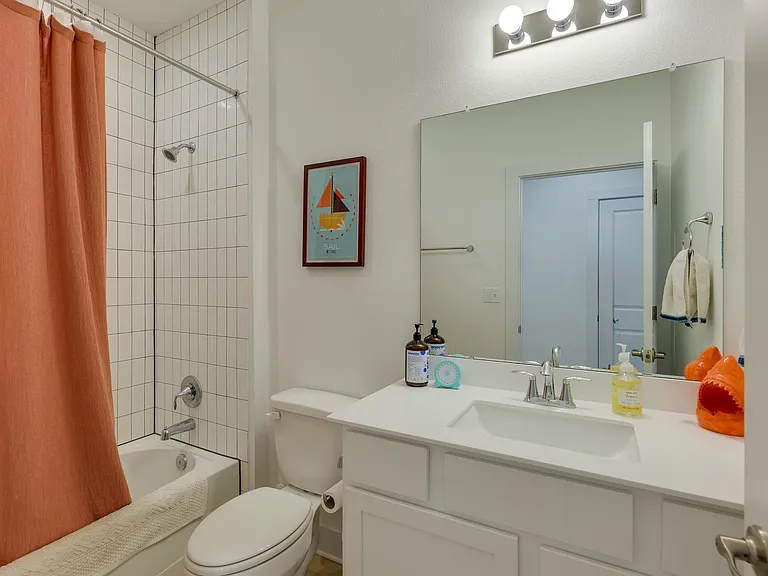 8801 Looksee Ln — Photo 12