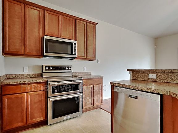 5th image of 12728 Ocean Spray Dr