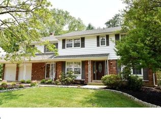 3322 S Rockfield Dr, Wilmington, DE 19810