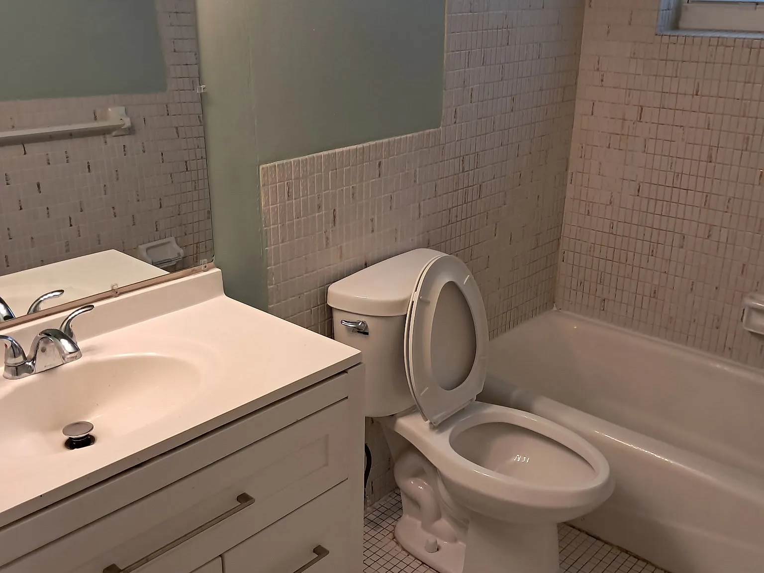1 bed, 700 sqft, $1,400 — Photo 2