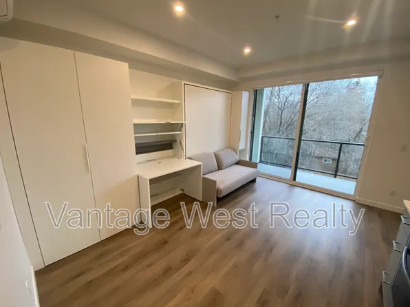 1274 Devonshire Ave, Kelowna, BC