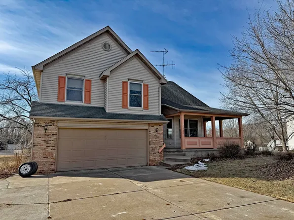 1820 Tivoli Ln, Reedsburg, WI 53959