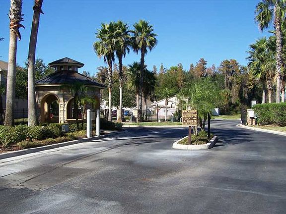 3rd image of 412 Ventura Dr