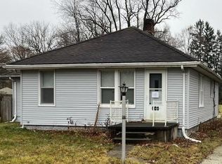 20204 Jackson Rd, South Bend, IN 46614