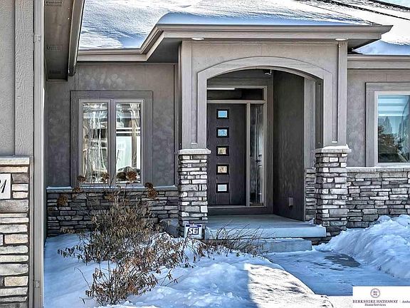 2nd image of 20061 Water Lily St