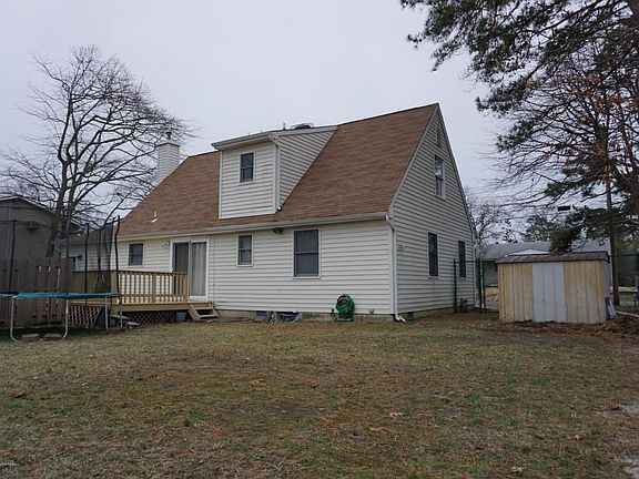 2nd image of 2204 6th Ave