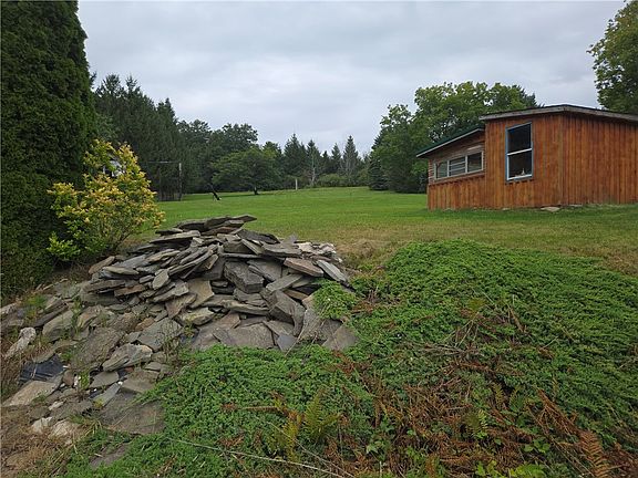 5th image of 8070 Bauter Rd