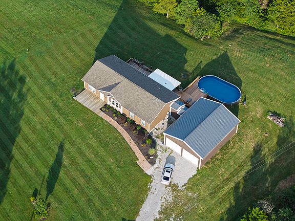 3rd image of 3842 Hogg Ridge Rd
