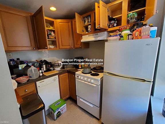 6-12 Blackwood St. #320 Boston - Back Bay Unit Photo 2