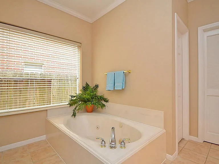 4407 April Meadow Way — Photo 18