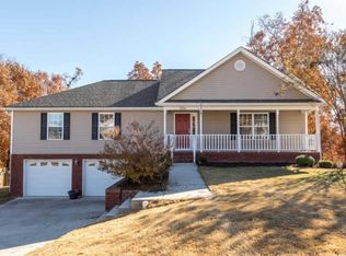 6914 Bucksland Dr, Ooltewah, TN 37363