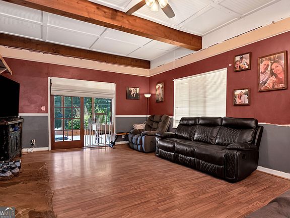 4th image of 73 Mahaffey St