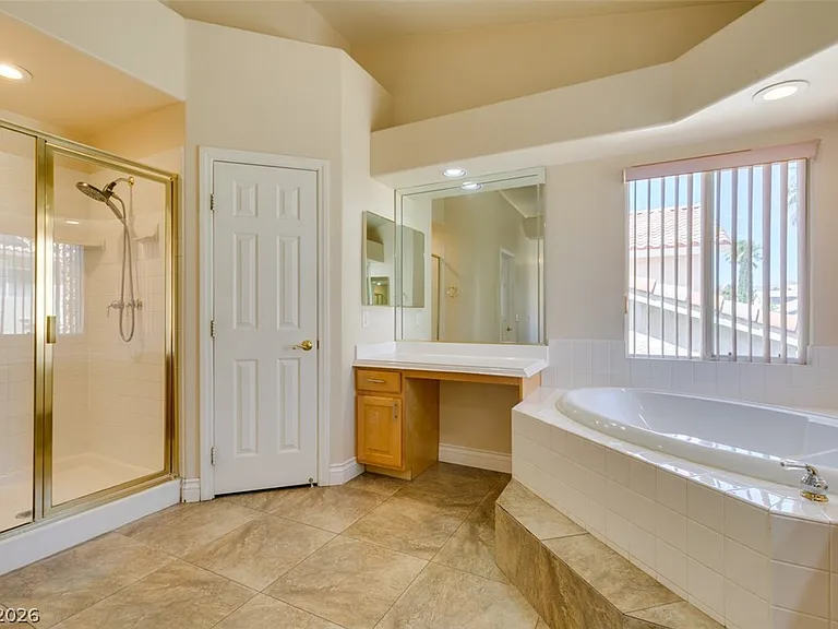 9620 Sedona Hills Ct — Photo 45