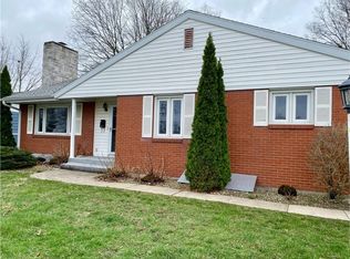 111 Charleston Ave, Mattoon, IL 61938