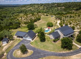 114 Dove Mountain Dr, Boerne, TX 78006