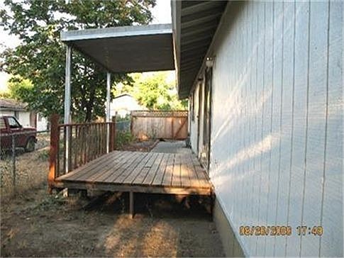 2nd image of 214 SW Greenwood Ave