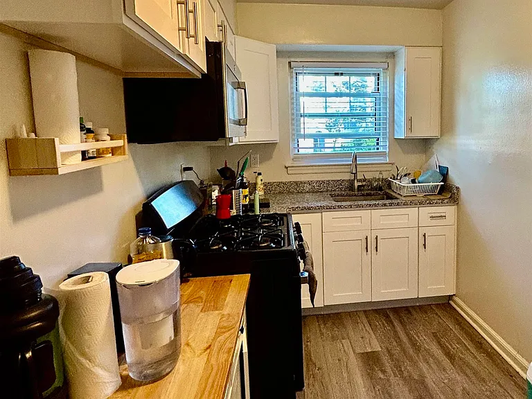 241 W Passaic St — Photo 3