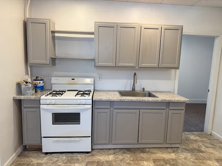 760 Bailey St #1 — Photo 1