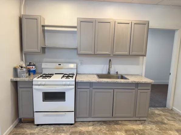 760 Bailey St #1, Schenectady, NY 12303