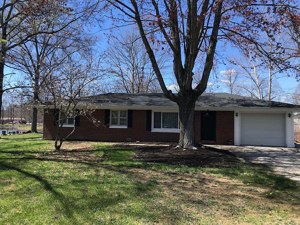 1st image of 4470 W Lakeshore Dr